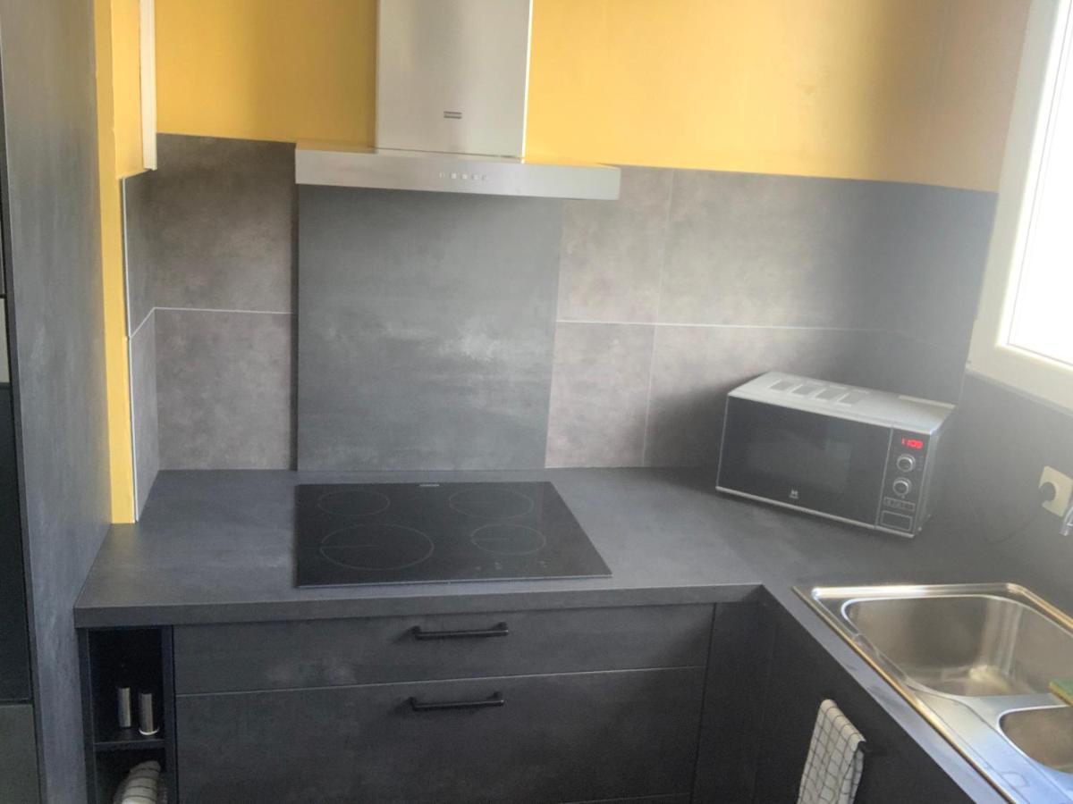 Appartement Tout Confort Dans Une Residence Calme จิเวต์ ภายนอก รูปภาพ